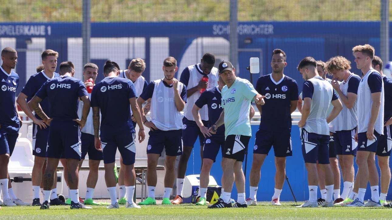 Studie: Idealer Kader mit 16 Profis plus 4 Nachwuchsspieler