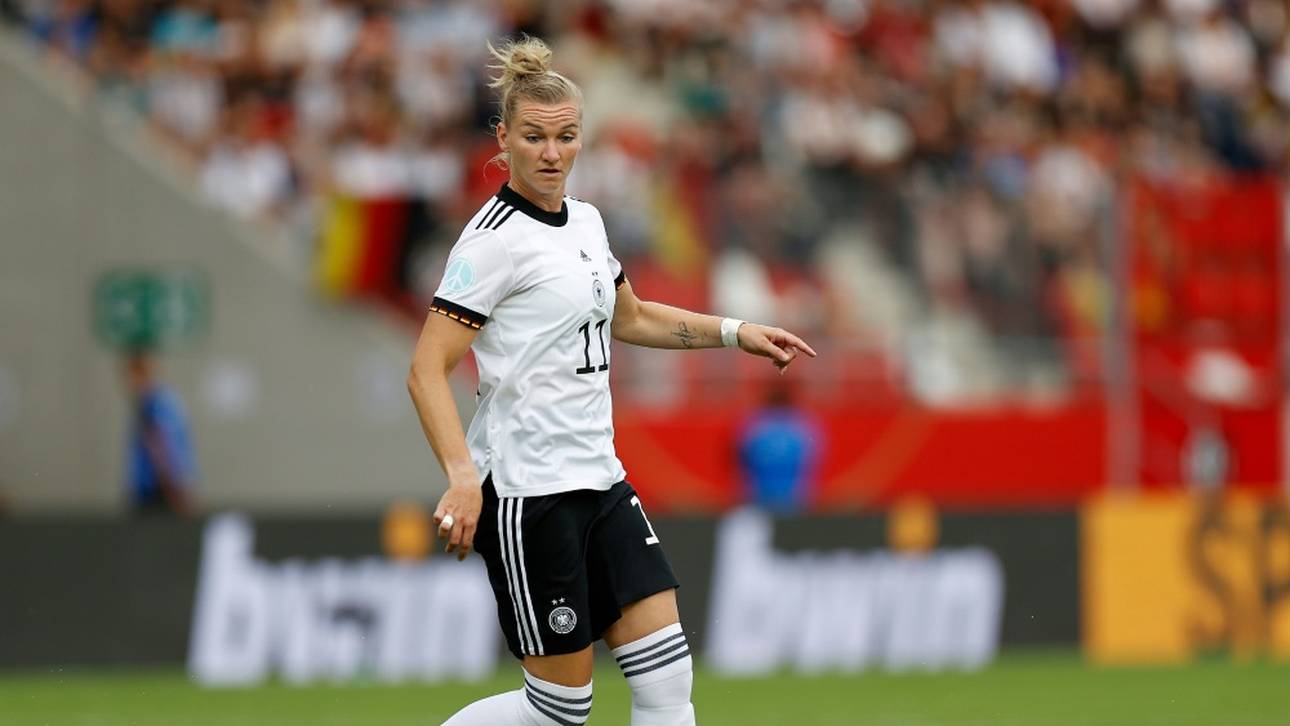 Equal Pay? Popp sieht andere Baustellen