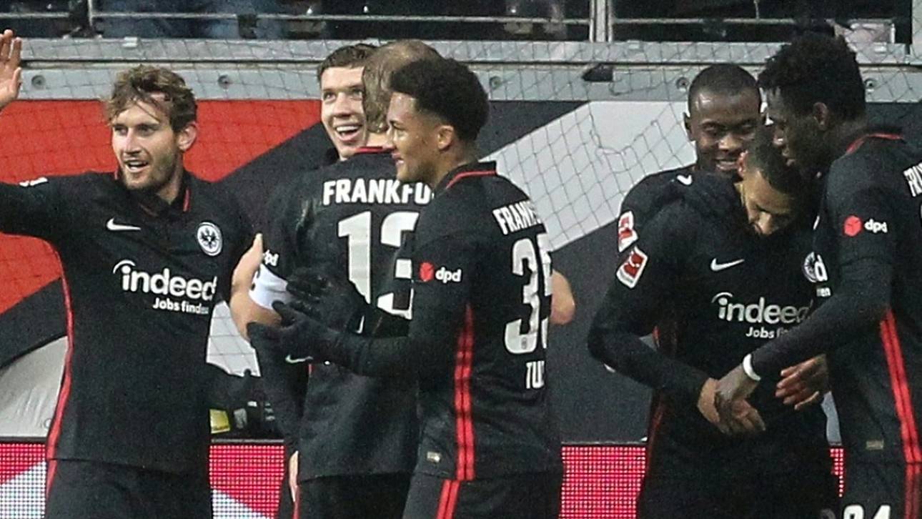 Nach frühem Schick-Doppelpack: Frankfurt dreht gegen Bayer das Spiel