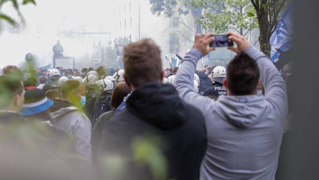 Ausschreitungen bei Bochumer Party