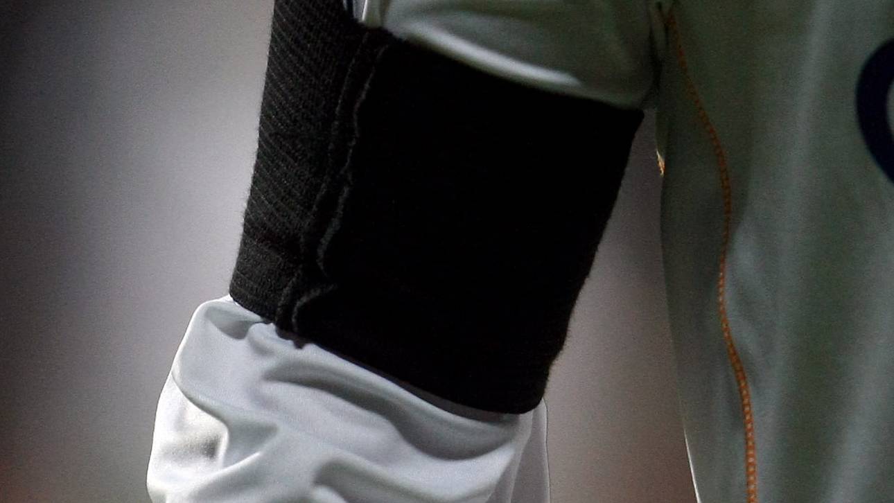 Frankfurt und Salzburg mit Trauerflor