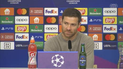 Xabi Alonso zeigt sich mit der Leistung seiner Mannschaft gegen den FC Porto zufrieden und blickt optimistisch in die Zukunft.