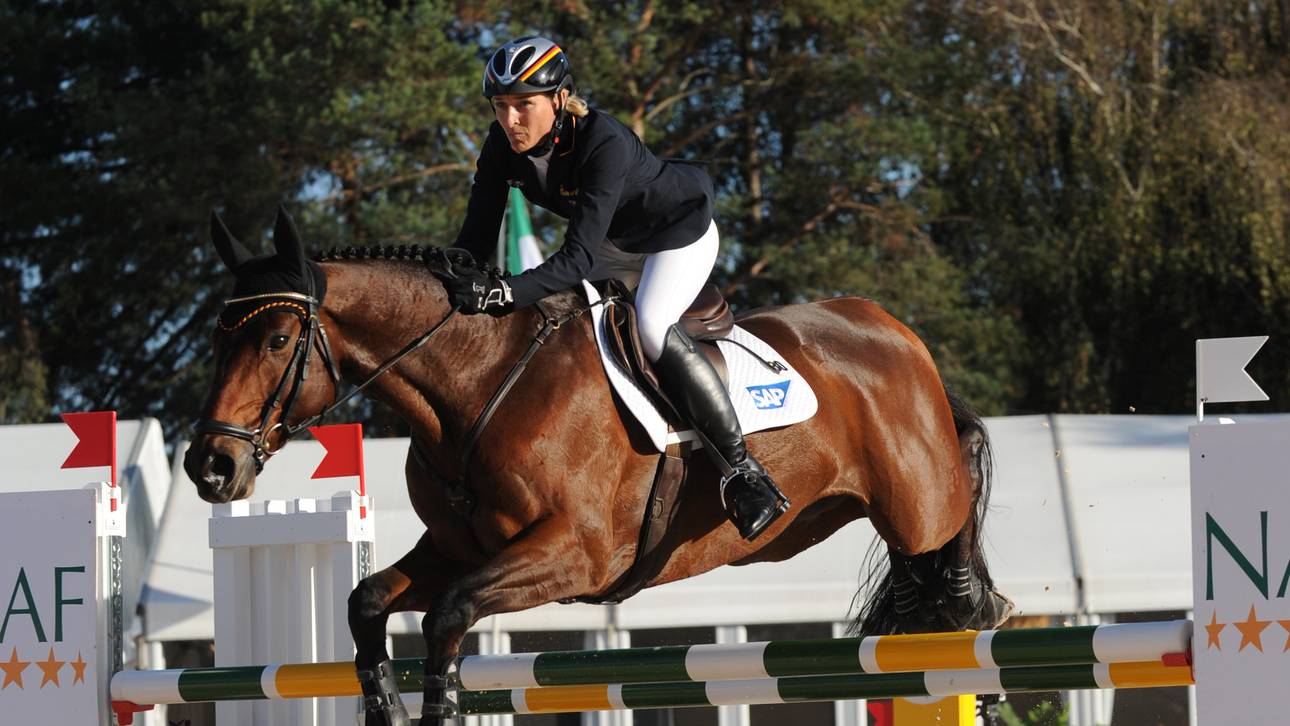 Klimke gewinnt Vier-Sterne-Prüfung