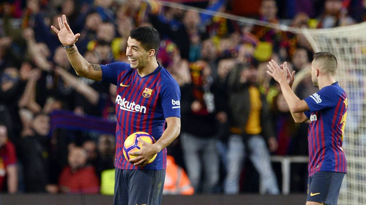 Dafür sorgt insbesondere Luis Suarez. Bei dem haushohen 5:1 der Katalanen trifft der Uruguayer gleich dreimal...