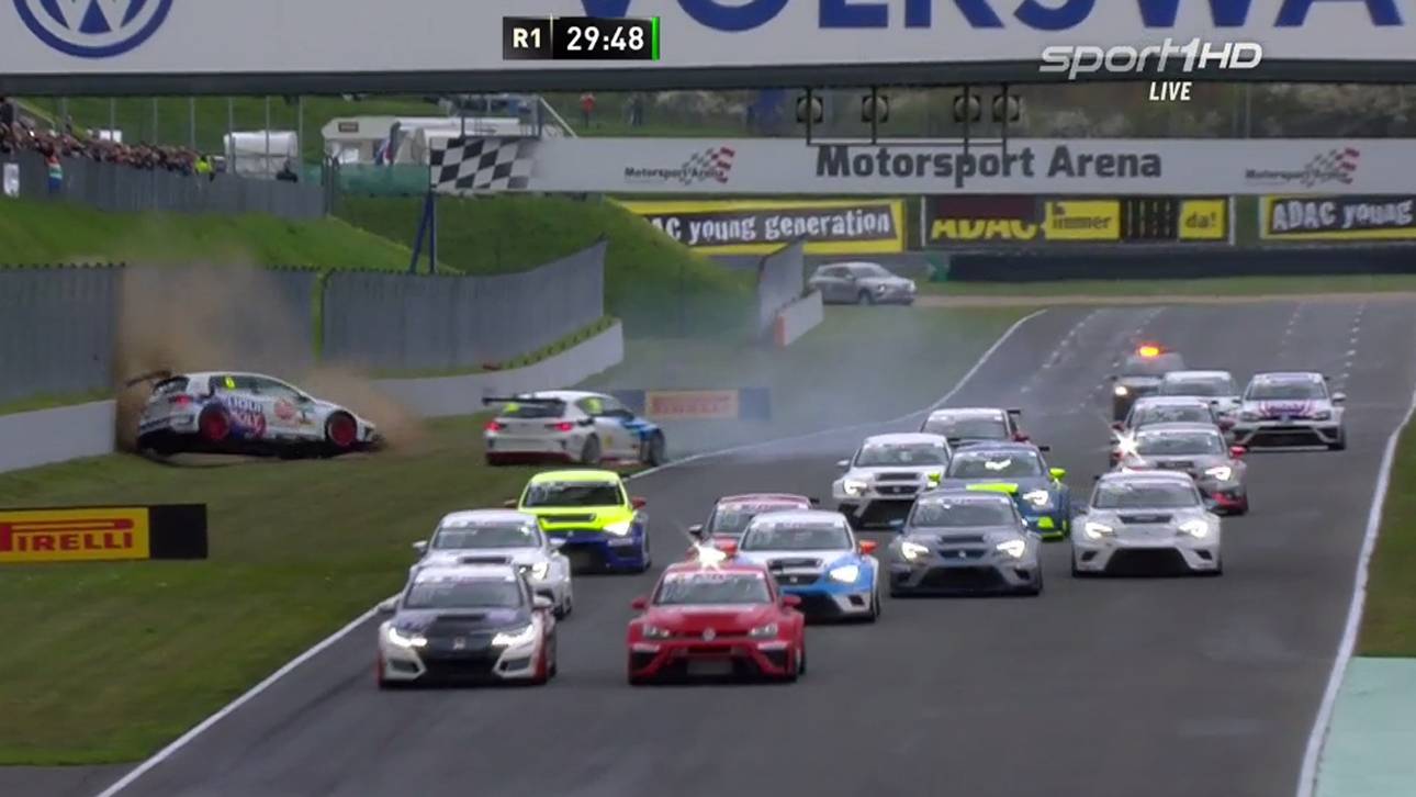 Turbulenter Start der TCR Germany
