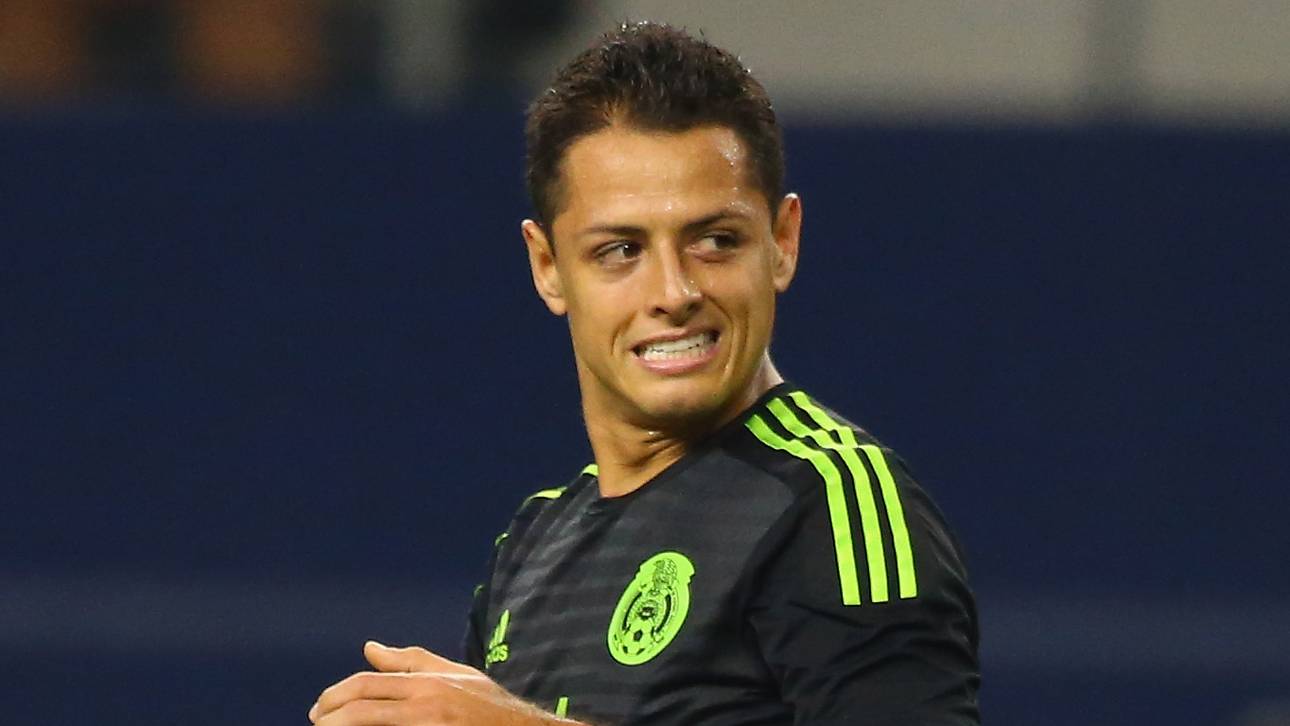 Leverkusen mit Chicharito als Joker