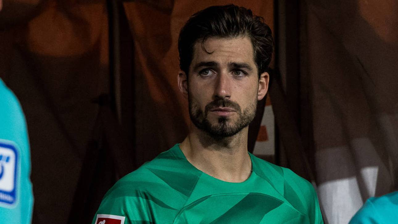 Kevin Trapp verletzte sich beim Aufwärmen und fiel gegen den VfL Bochum aus