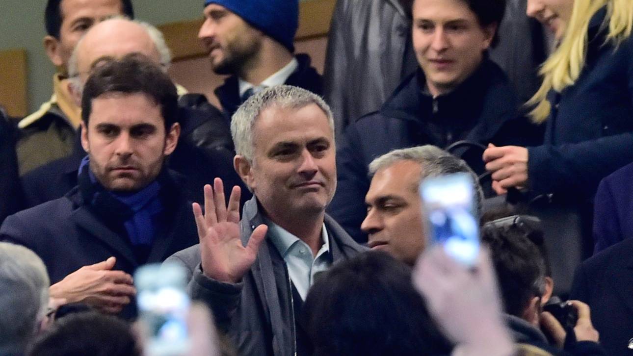 Mourinho heizt United-Gerüchte an