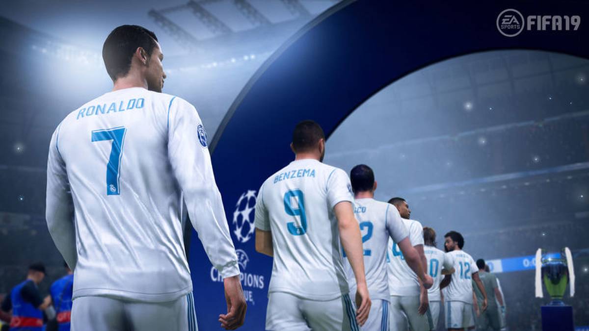 Auch in FIFA 19 kehrt der Superkicker auf das Cover zurück. Zusätzlich darf der Spieler von Real Madrid nun ganz offiziell auch digital um die Trophäe der Champions League antreten