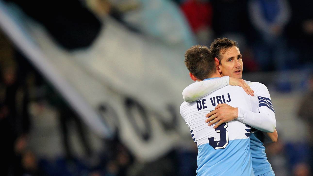 Klose nach Einzug in Finale gefeiert