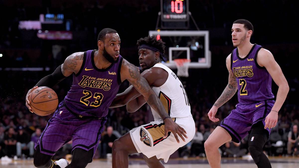 Immerhin muss sich der King nach Balls Trade nach New Orleans nicht mehr täglich mit den Aussagen des Vaters herumschlagen. Dieses Privileg haben nun die Pelicans - und das zukünftige Team von LaMelo Ball. Denn wo ein Ball ist, ist der Vater nie weit entfernt