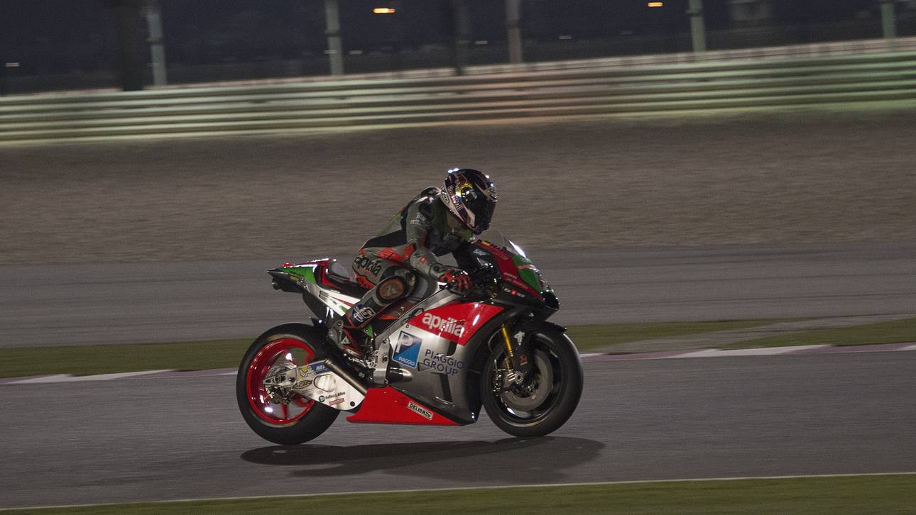 Bradl fährt im Training nur hinterher