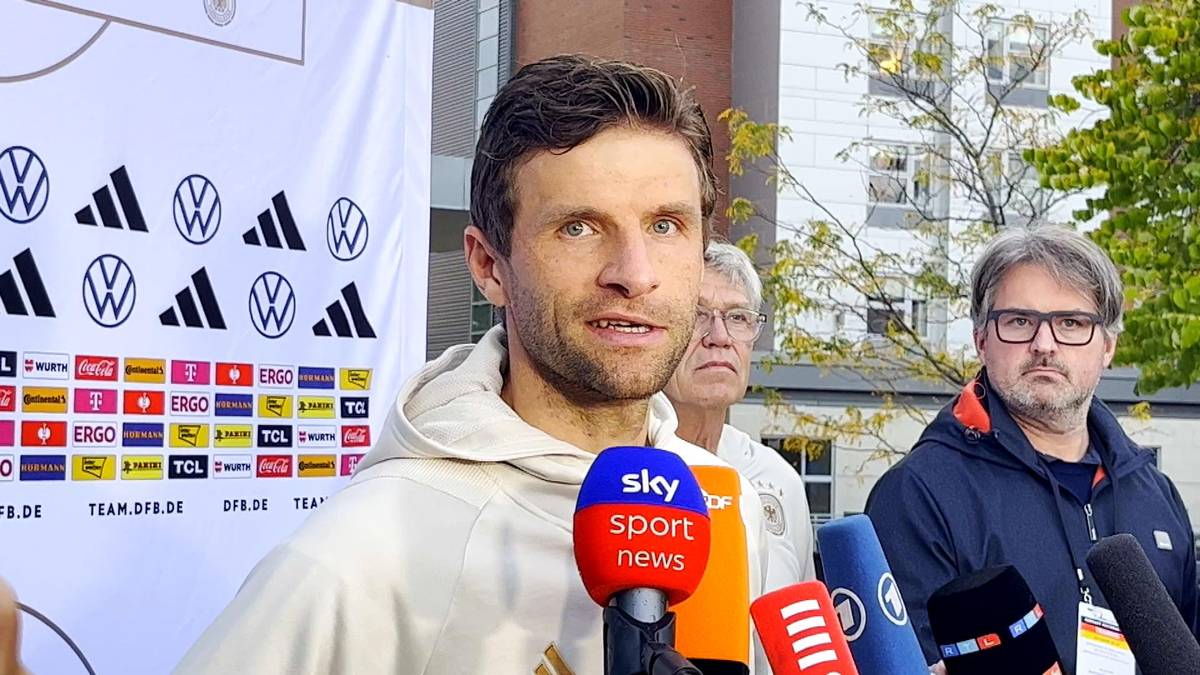 Für die USA-Reise der Nationalmannschaft hat Bundestrainer Julian Nagelsmann auch Thomas Müller wieder in den Kader nominiert. 