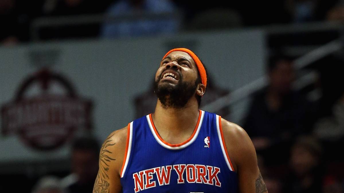 Im Gedenken an seinen im Alter von 36 Jahren verstorbenen Bruder spielte er zu Beginn der Saison 2004/05 mit der Nummer 36 weiter 