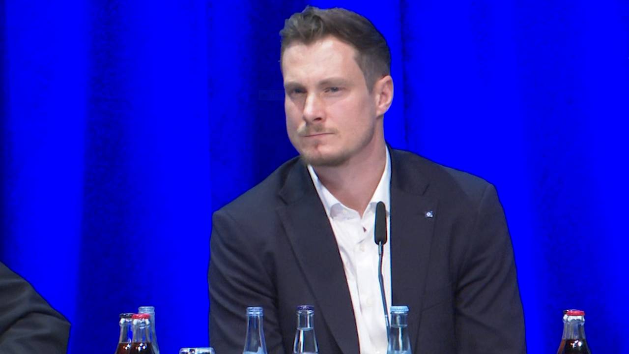 Jahreshauptversammlung beim Hamburger SV: Marcell Jansen bleibt HSV-Präsident