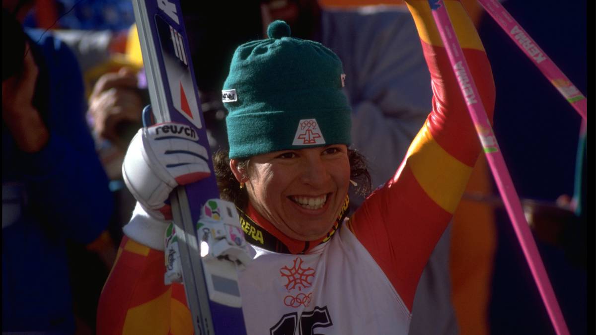 PLATZ 3 - VRENI SCHNEIDER (SCHWEIZ): Schneider war die alles überragende Skifahrerin ihrer Zeit. Im Riesenslalom und Slalom dominierte sie die Konkurrenz fast nach Belieben und feierte insgesamt 54 Erfolge. In den Speed-Disziplinen fühlte sich die Schweizerin weniger Zuhause, schaffte aber trotzdem auch in Super-G und Abfahrt Podestplatzierungen