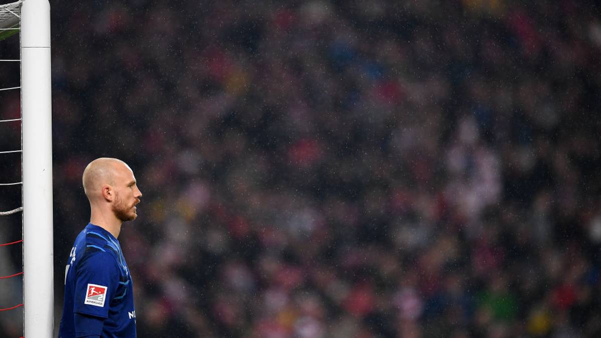 PLATZ 20: Felix Dornebusch (1. FC Nürnberg): Weisse Westen: 2 - Gegentore: 9