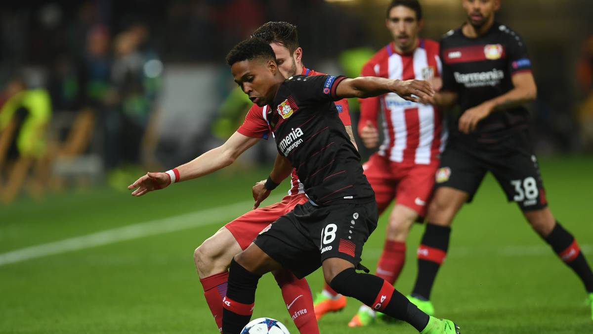 WENDELL: Fehlte beim ersten Gegentreffer von Niguez auf seiner Abwehrseite, klärte zuvor kurios an die Latte des eigenen Tores, agierte bei seinen Vorstößen zumeist glücklos - SPORT1-Note: 5