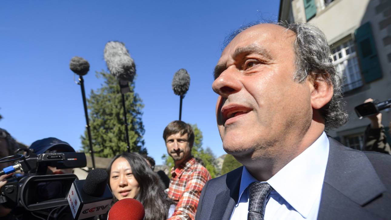 Platini darf sich verabschieden