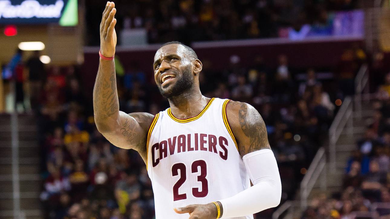 James: Twitter-Ärger und Triple Double