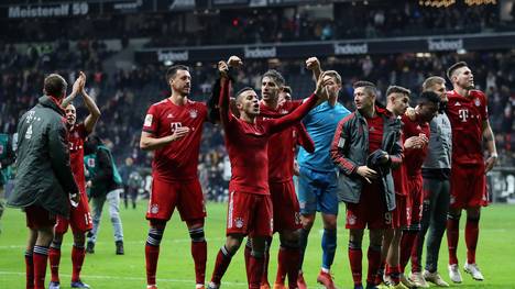 Der FC Bayern geht mit sechs Punkten Rückstand auf den BVB in die Winterpause