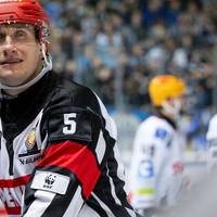 Andre Schrader erlebt bei der Eishockey-Weltmeisterschaft in Tschechien eine ganz besondere Nominierung.