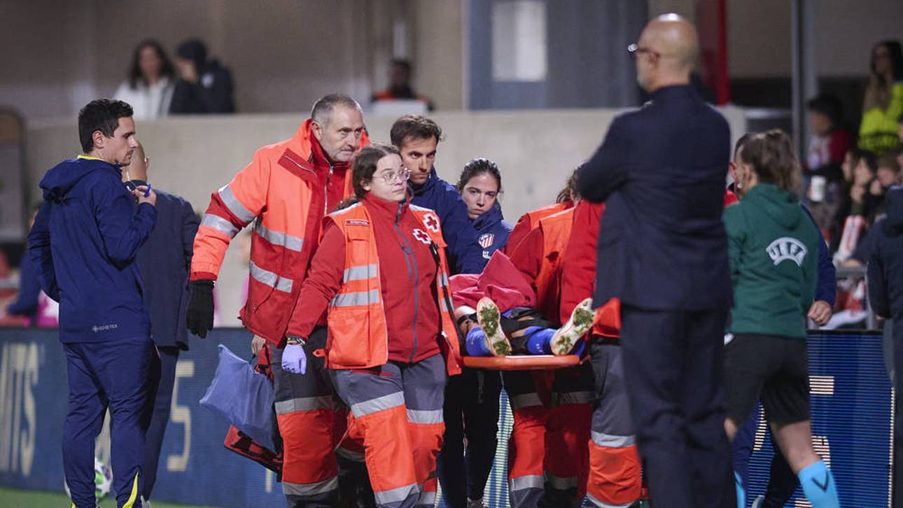 Andrea Medina musste nach einem Kopftreffer für weitere Untersuchungen ins Krankenhaus 