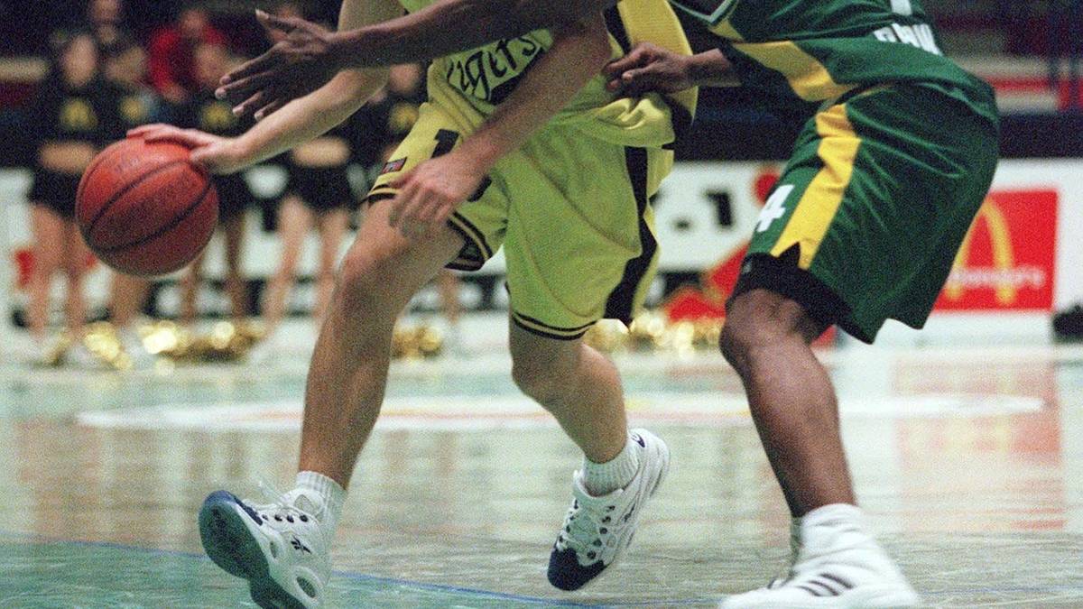Rang 5 – CARL BROWN (6317): Mit seiner Körpergröße von "nur" 1,77 m performte er in zehn seiner insgesamt 14 BBL-Jahre in Trier. Nach seiner aktiven Zeit in Deutschlands bester Basketball-Liga war er noch ein weiteres Jahr in der Regionalliga in Trier aktiv