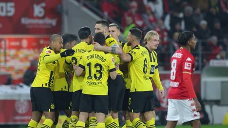 Borussia Dortmund mit Auswärtssieg