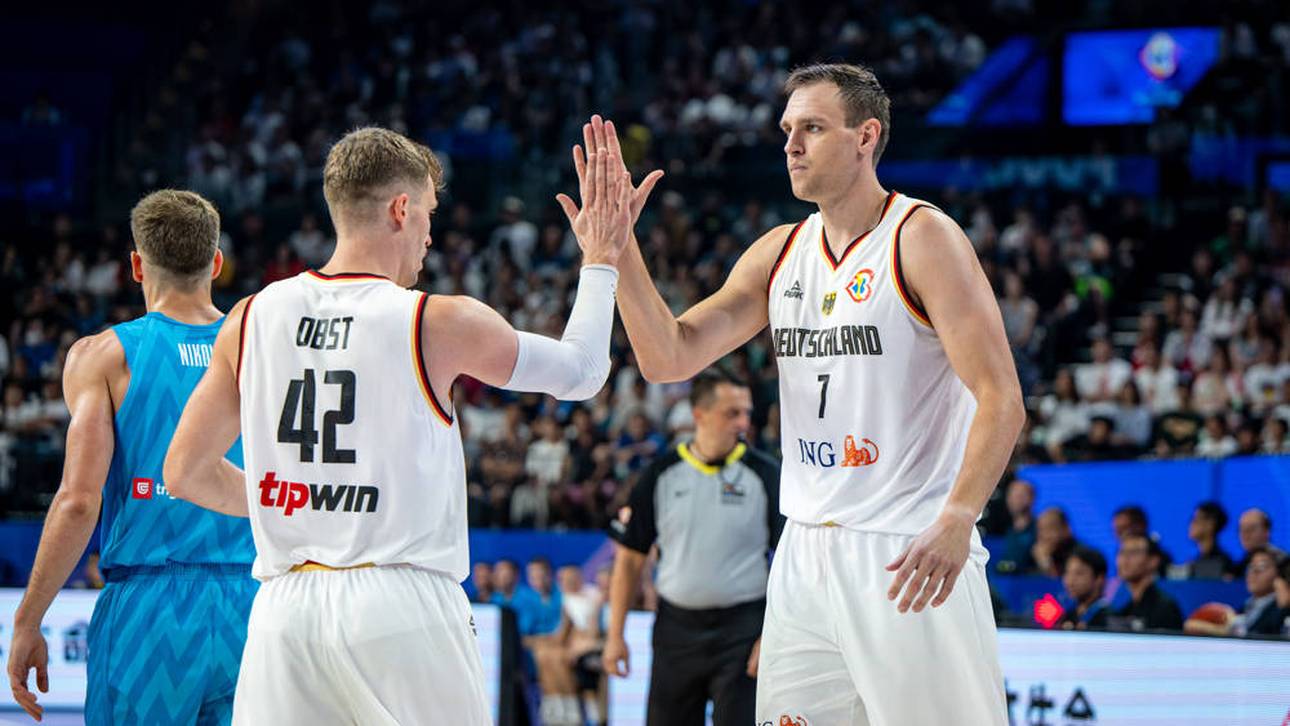 Andi Obst (l.) und Johannes Voigtmann spielen ab sofort beim FC Bayern zusammen