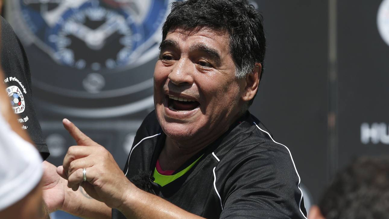 Maradona: Arbeite für Infantino