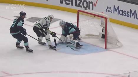 Philipp Grubauer und die Seattle Kraken übernehmen im Playoff-Viertelfinale der NHL wieder die Führung - auch dank einer Gala des deutschen Torhüters.