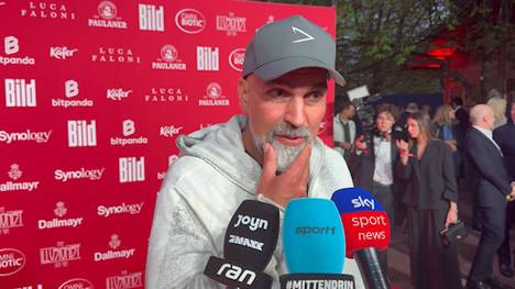 Markus Babbel warnt den FC Bayern München vor dem kommenden Halbfinale in der UEFA Champions League gegen Paris Saint-Germain. Der Fußball-Experte fordert eine Leistungssteigerung.