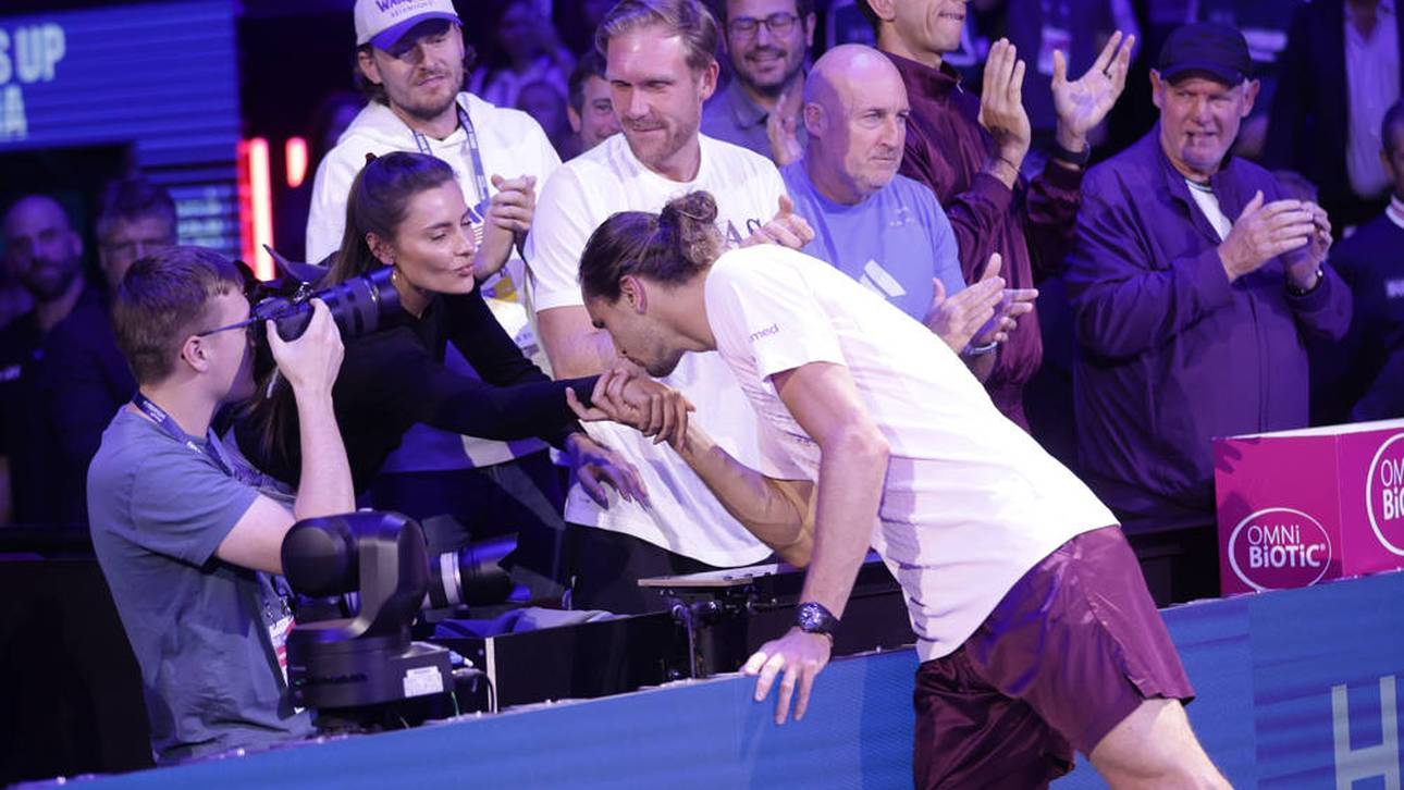 Sophia Thomalla (l.) und Alexander Zverev bejubelten den besonderen Sieg in Wien