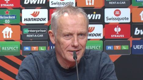 Junior Adamu erzielt gegen Backa Topola sein erstes Tor für den SC Freiburg. Trainer Christian Streich teilt nach dem Spiel seine ehrliche Freude über die Premiere des Neuzugangs.