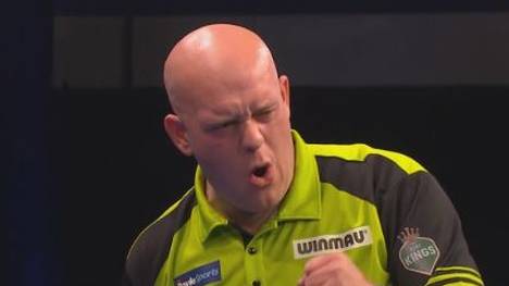 Michael van Gerwen gewinnt nach einem konzentrierten Auftritt bei dem Darts World Grand Prix gegen Gary Anderson mit 2:0 und zieht in die zweite Runde ein. Sowohl Anderson als auch van Gerwen hatten zu Beginn Probleme mit Double-In und Double-Out.