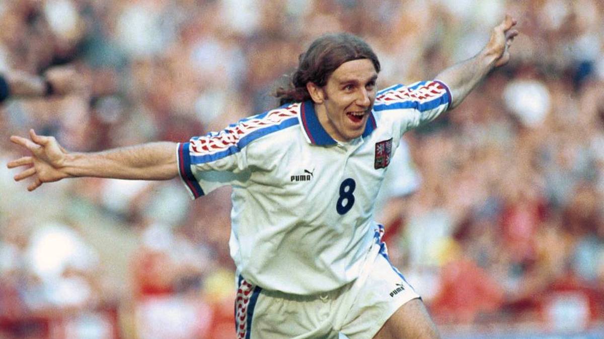 Karel Poborsky erzielte ein Traumtor gegen Portugal bei der EM 1996
