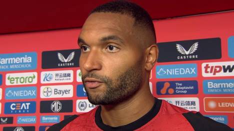 Bayer-Abwehrchef Jonathan Tah ist nach einem längeren Tauziehen doch beim Bundesliga-Meister geblieben - und hat sich nochmal zu dem Transfer-Wirbel geäußert. 