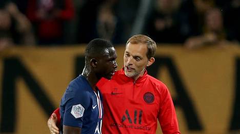 Tanguy Kouassi kehrt PSG den Rücken und wechselt zum FC Bayern. Thomas Tuchel kann die Entscheidung des Talents überhaupt nicht nachvollziehen - und macht das auf einer Pressekonferenz deutlich.