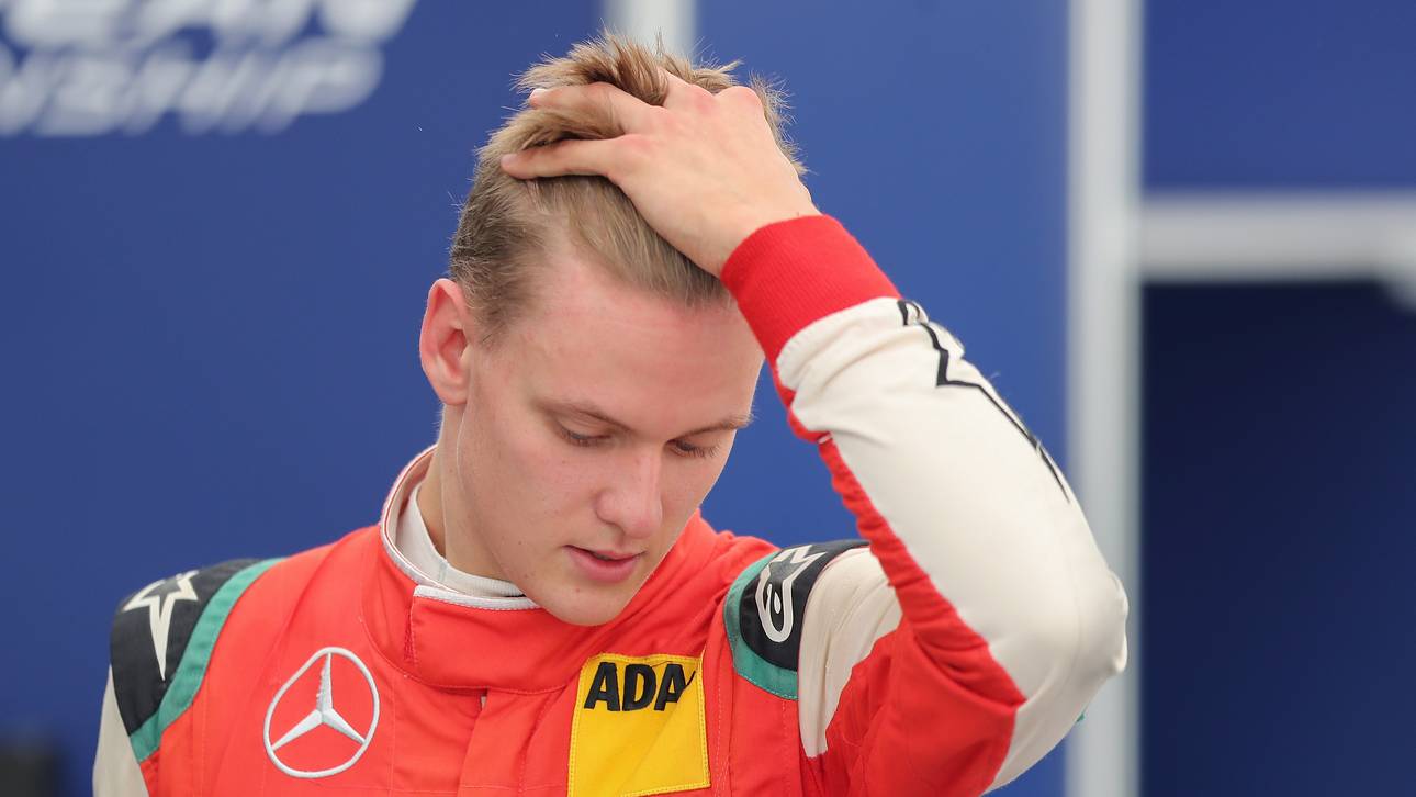 Schumacher und Vettel unterliegen