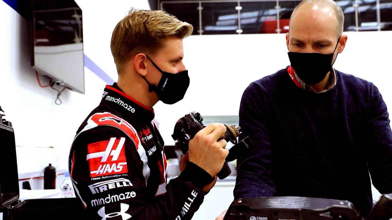 Fast Mazepin überrundet! Schumacher glänzt