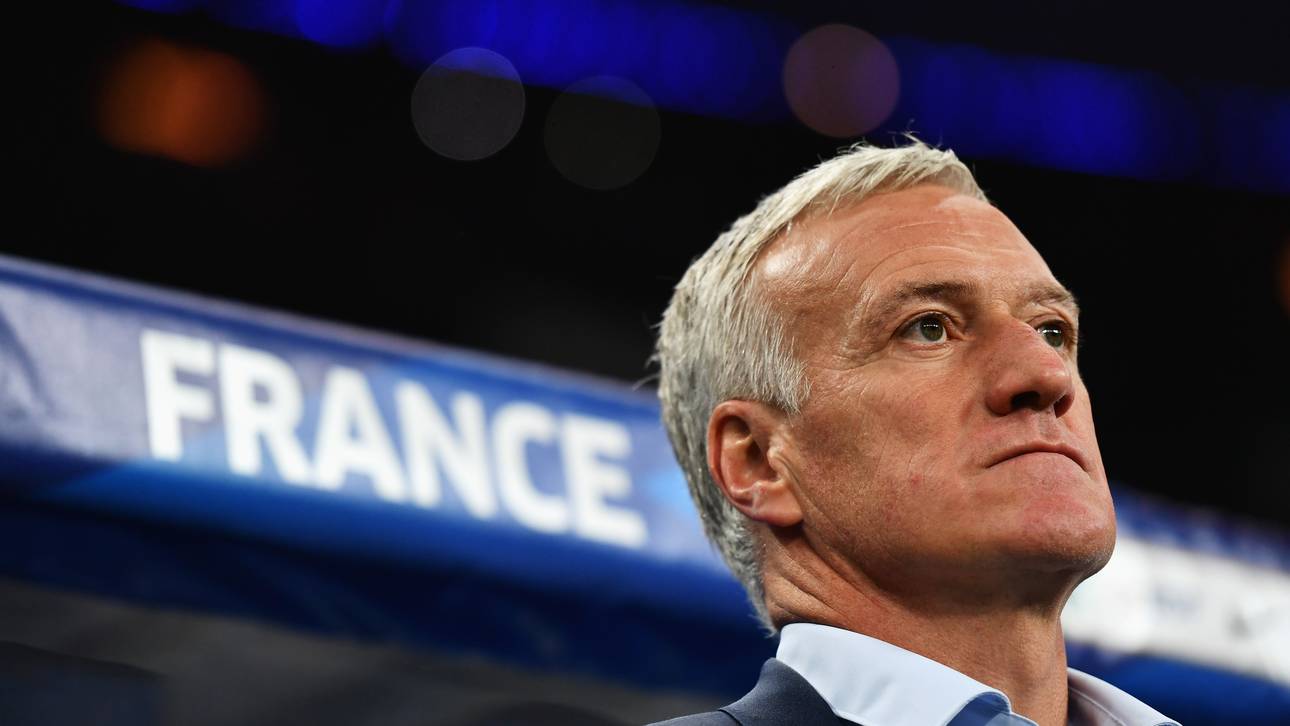 Frankreich bindet Deschamps