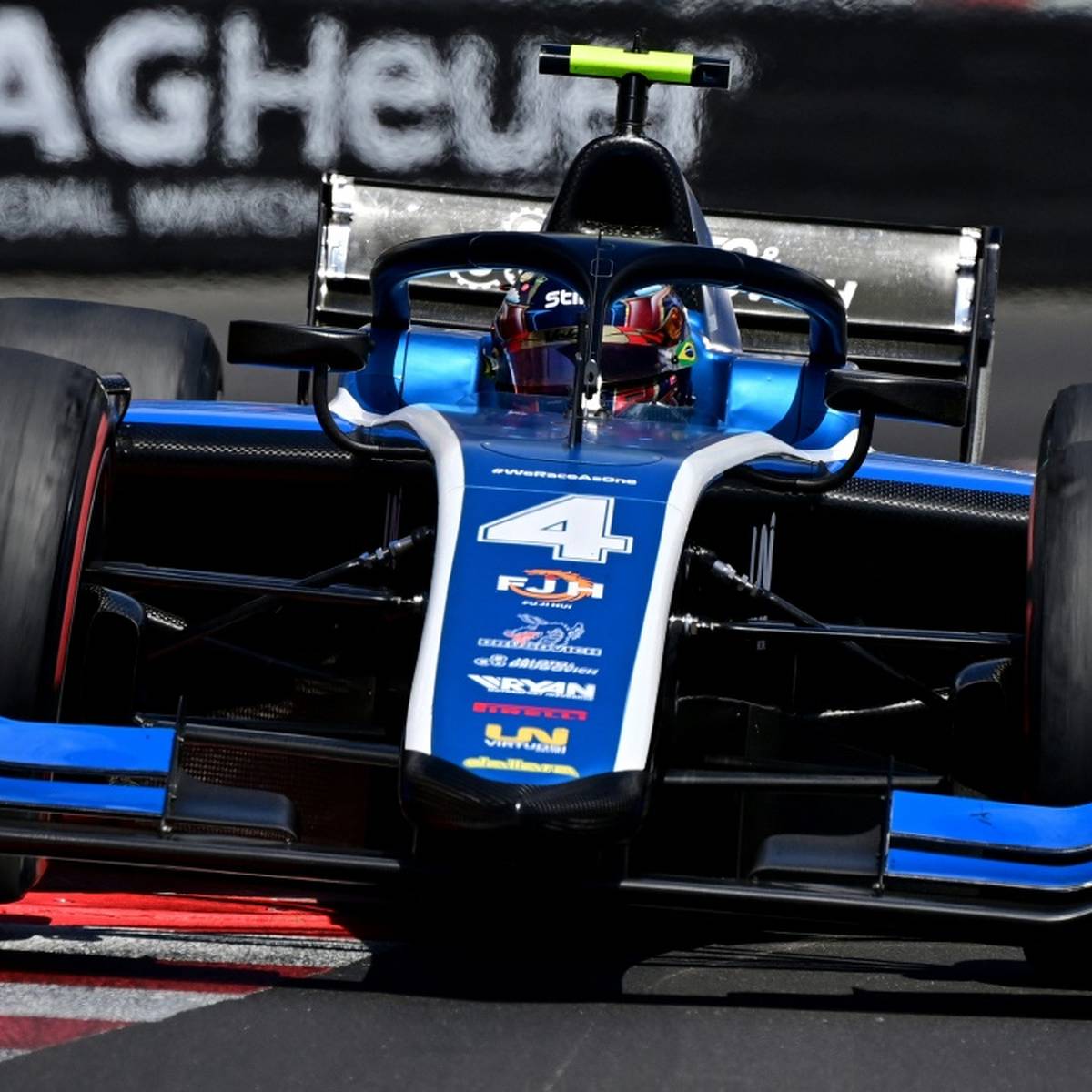 Der Brasilianer Felipe Drugovich hat in Spanien eindrucksvoll die Gesamtführung in der Formel 2 zurückerobert.