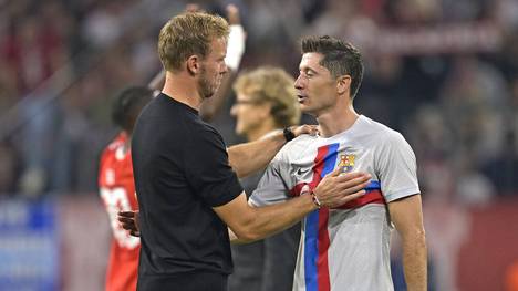 Julian Nagelsmann ist beim FC Bayern Geschichte. Wäre Robert Lewandowski ohne den Trainer in München geblieben? Der Barca-Star klärt auf.