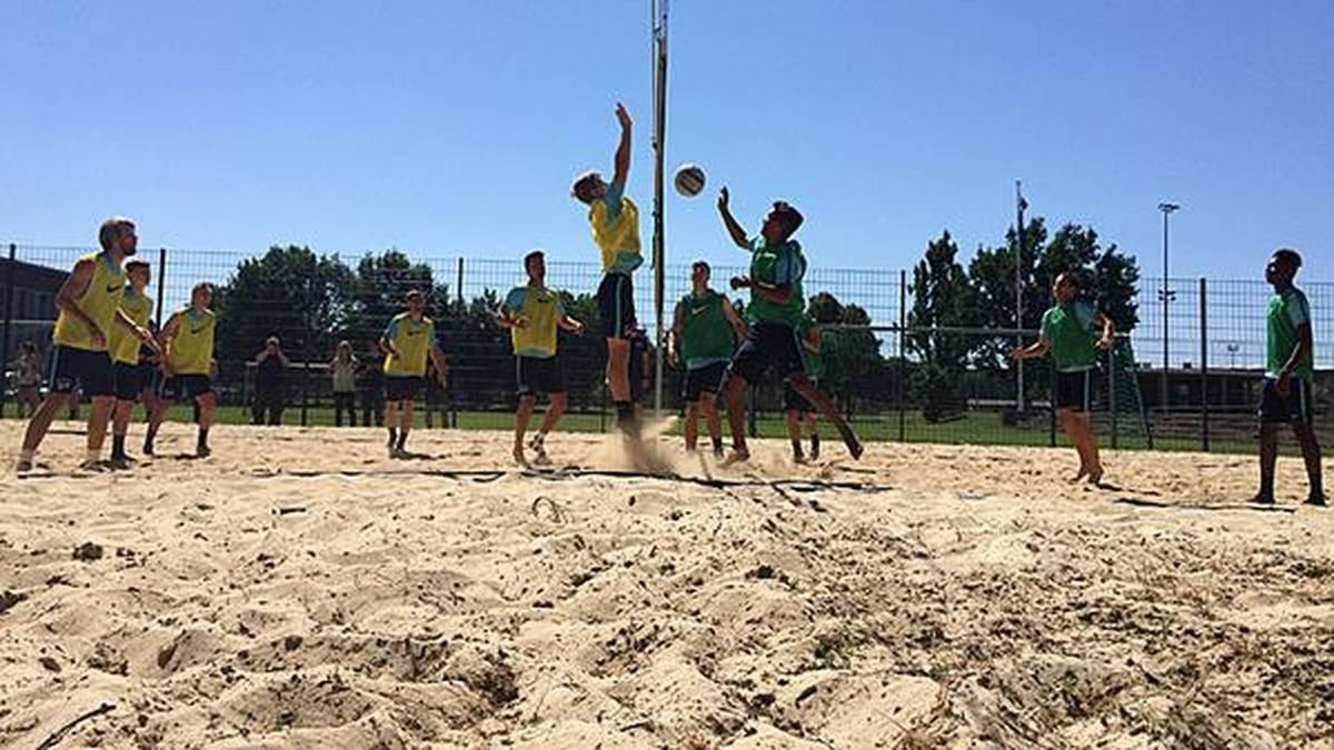 Vor allem Jens Hegeler zeigt ungeahnte Qualitäten beim Block