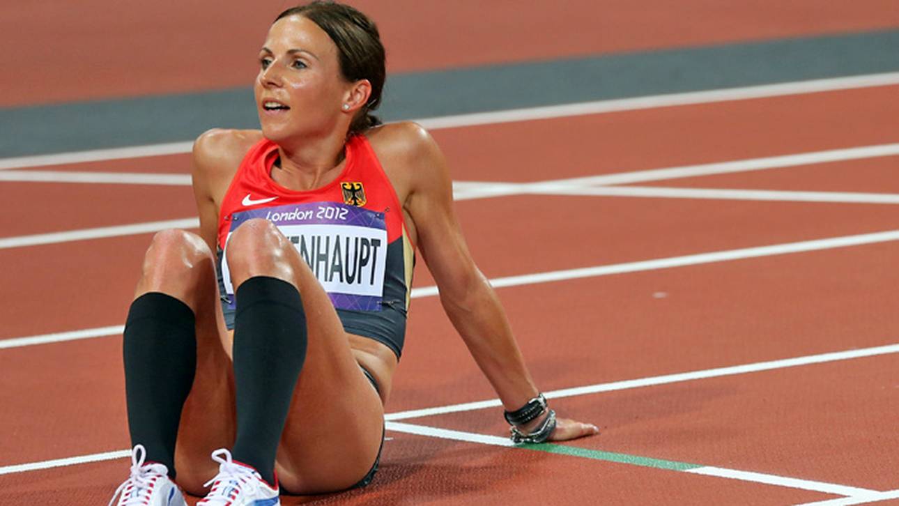 Mockenhaupt bricht sich den Fuß