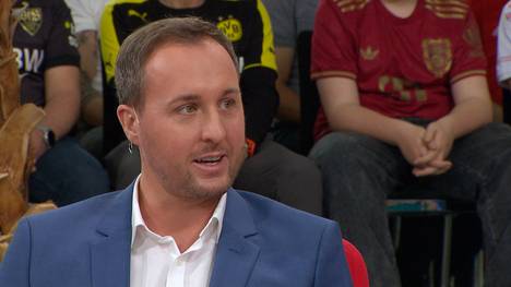 Jamal Musiala kämpft sich weiter zurück zur alten Stärke. Kicker-Reporter Georg Holzner spricht über den Druck, der auf Musiala lastet.