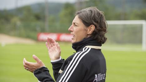 Anouschka Bernhard ist Trainerin der U17