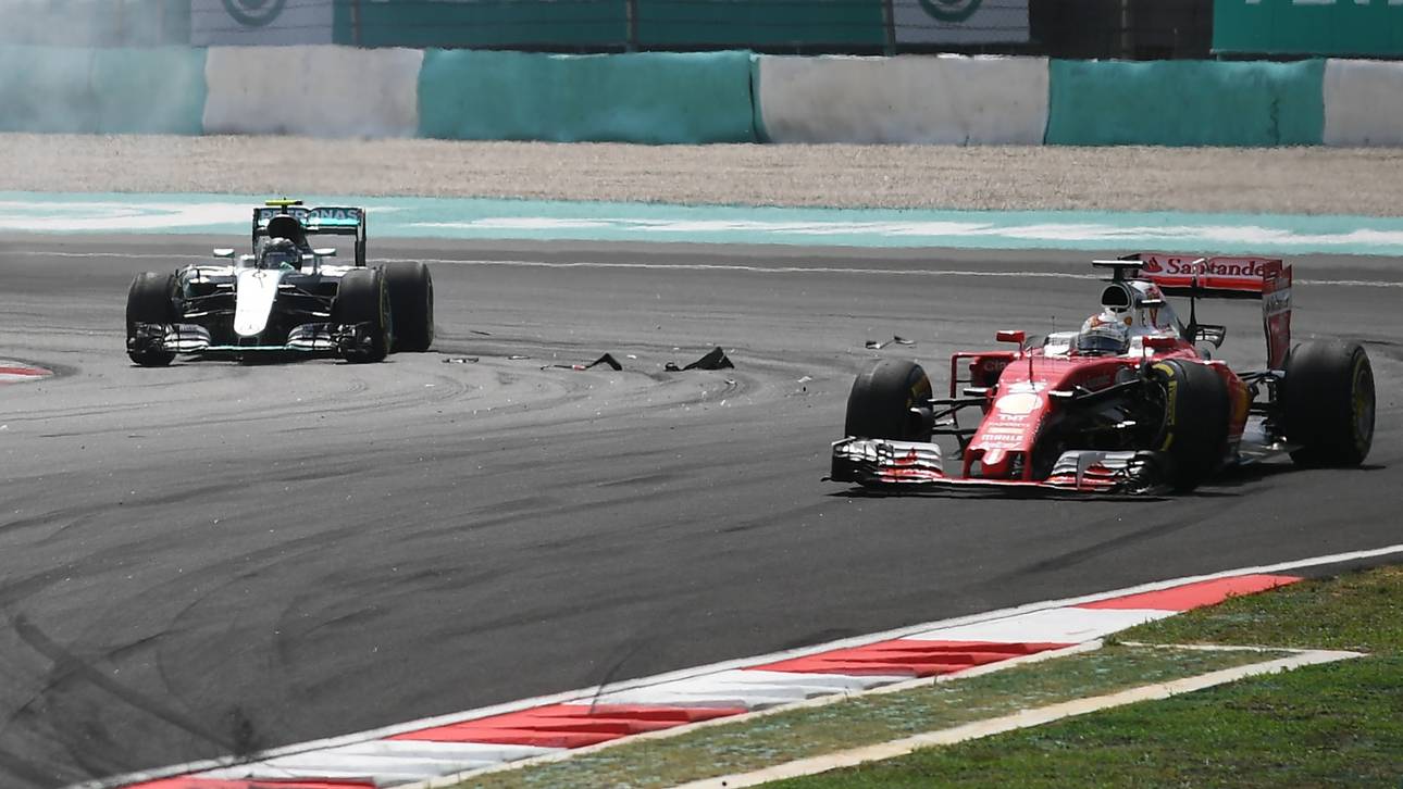 Vettel für Start-Crash bestraft