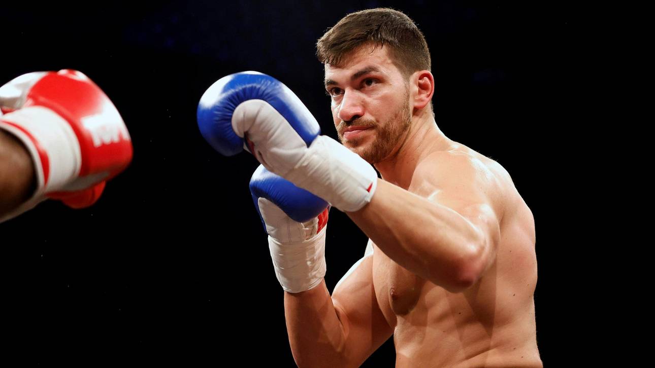 Boxen: Kabayel im Vorprogramm von Joshua und Wilder